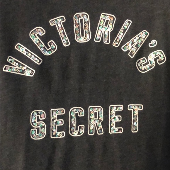 Victoria’s Secret zip - Picture 3 of 4